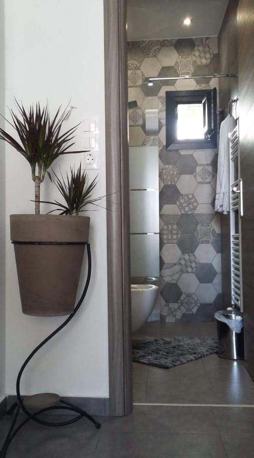 נאוס מרמרס Savvas & Katerinas Appartments מראה חיצוני תמונה